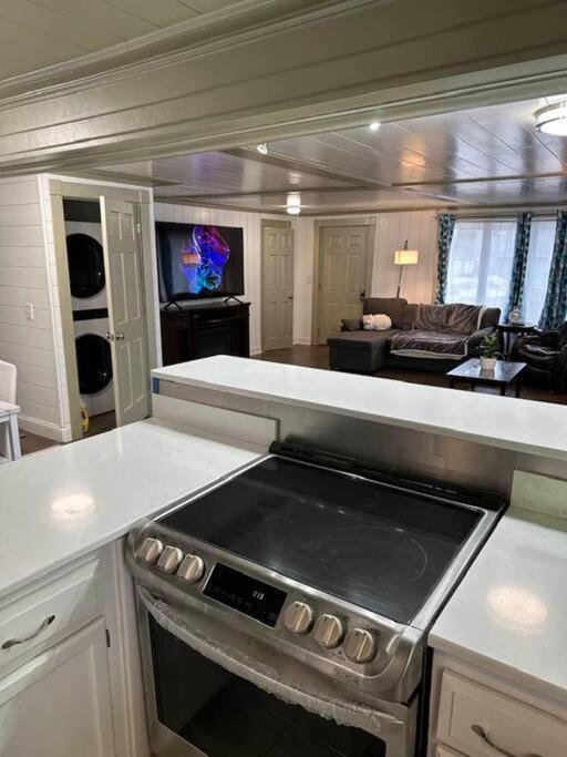 Apartament Hot Tub 5 Beds Moorhead Zewnętrze zdjęcie